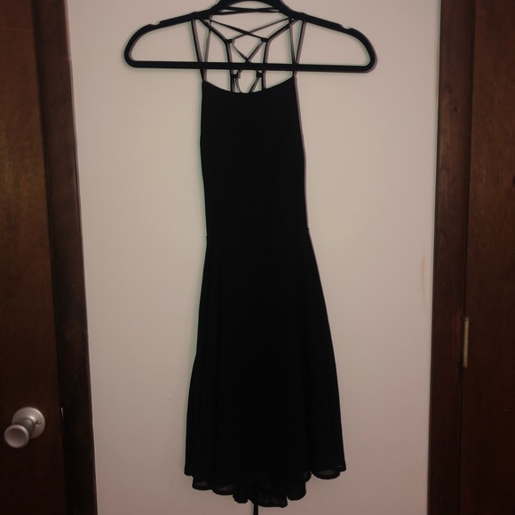 Lulu’s Black Dress - Picture 5 of 6